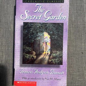 The Secret Garden pocket book paperback
